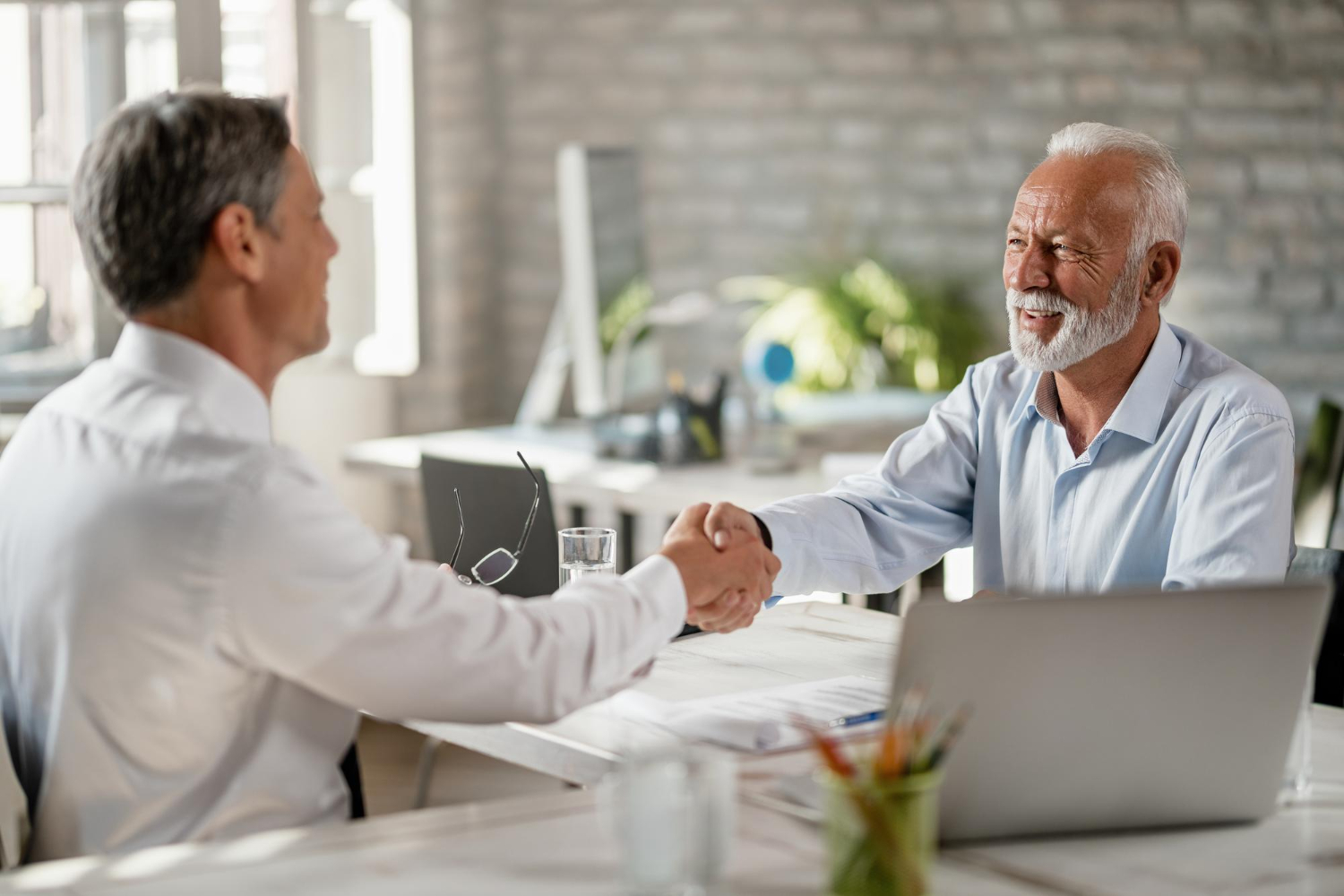 Asset: Soluções Completas em Seguros e Serviços Financeiros - Na Asset, oferecemos seguros personalizados e soluções financeiras para proteger você e seus bens. Conheça nossos serviços e garanta sua tranquilidade!